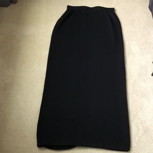 St John Basics skirt 4 floor length
